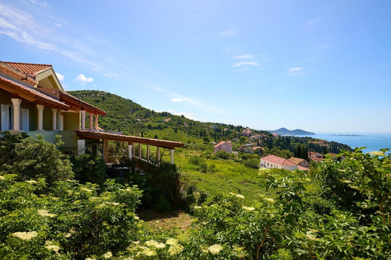 Helton Seaview Apartments Орашац Екстериор снимка